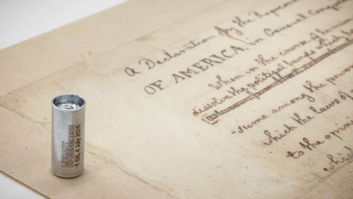 L'ébauche de la Déclaration d'indépendance rédigée par de Thomas Jefferson est désormais stockée sur ADN (Library of Congress) Etats-Unis-Bibliotheque-Congres-met-cap-archivage-ADN