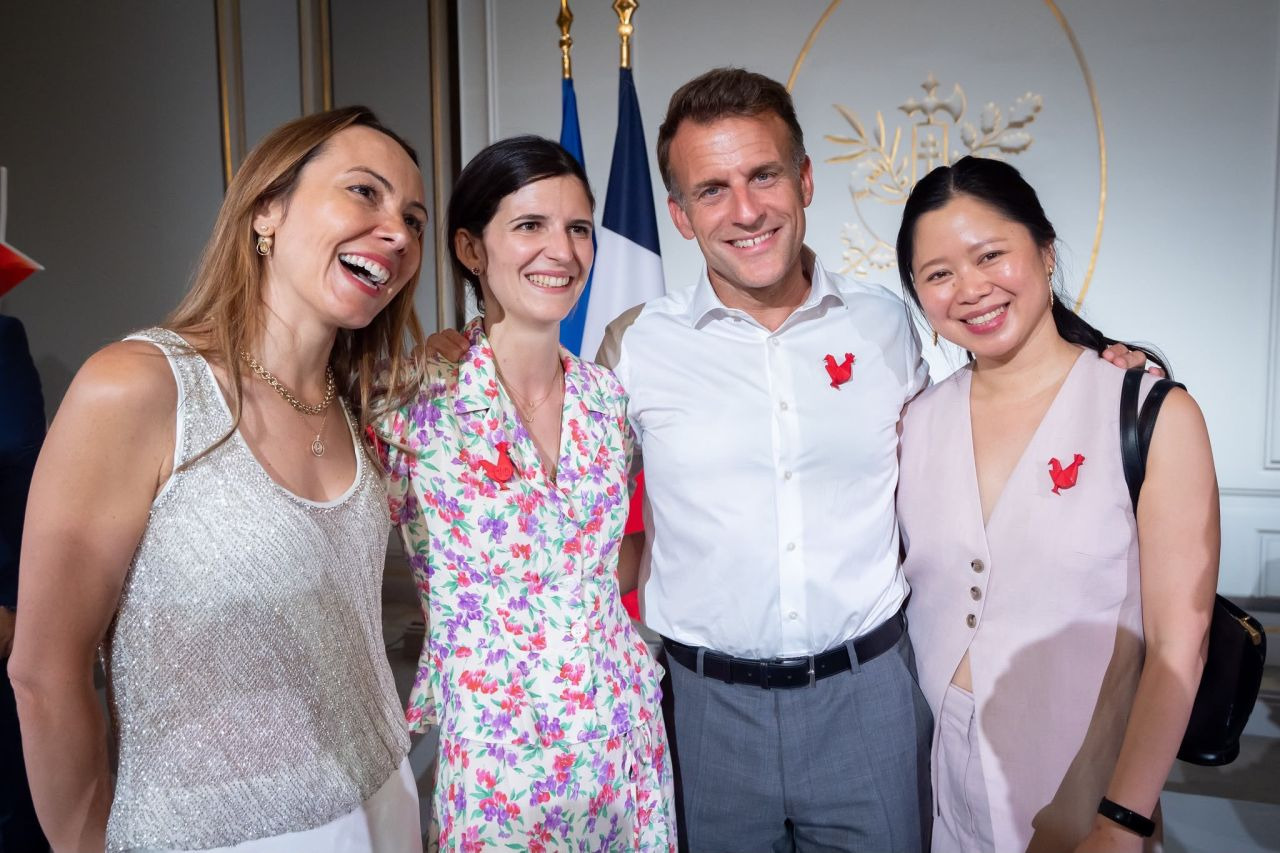 Clara Chappaz et Emmanuel Macron à l'Elysée lors en juin 2026 (LinkedIn Clara Chappaz) Clara-Chappaz-pressentie-rejoindre-Emmanuel-Macron-Elysee