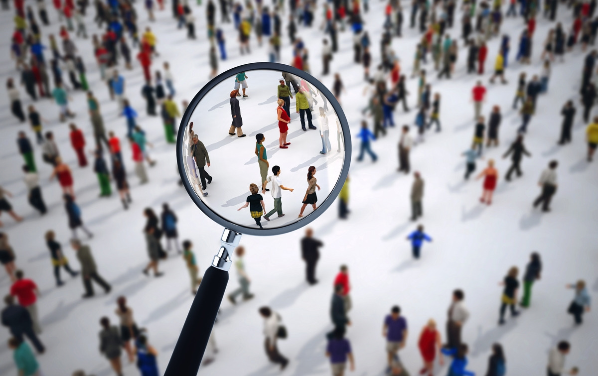 Une enquête ne se réduit pas à collecter des données : c’est un processus qui exige de construire pas à pas un cadre clair, du choix des hypothèses initiales jusqu’à la restitution, pour garantir la pertinence et la fiabilité des résultats. (Federcap) methode-mener-enquete