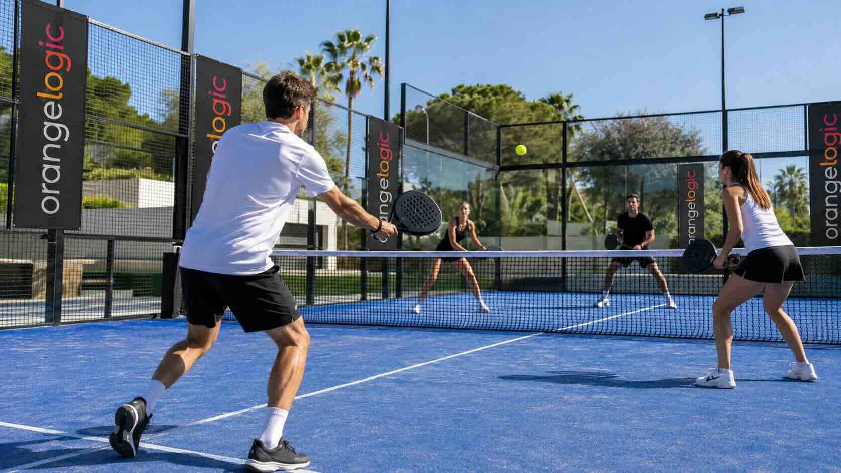 OrangeLogic Executive Experience : quand image, contenus et performance se prolongent jusque sur le terrain. Padel