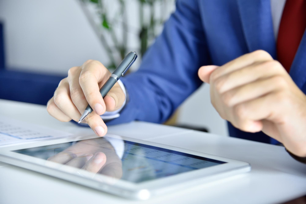 Yousign-integre-signature-electronique-assistants-IA