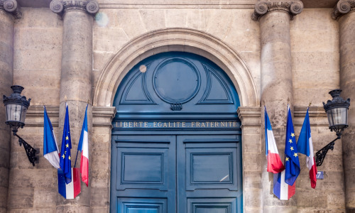 photographie-entree-senat-france
