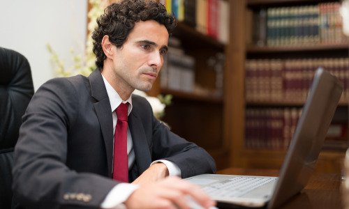 LexisNexis-lance-Protege-assistant-IA-juridique-personnalise