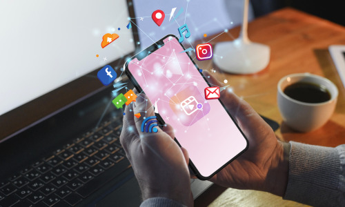 TOP 15 des meilleures agences Social Media ! crédit photo : Freepik TOP 15 des meilleures agences Social Media !